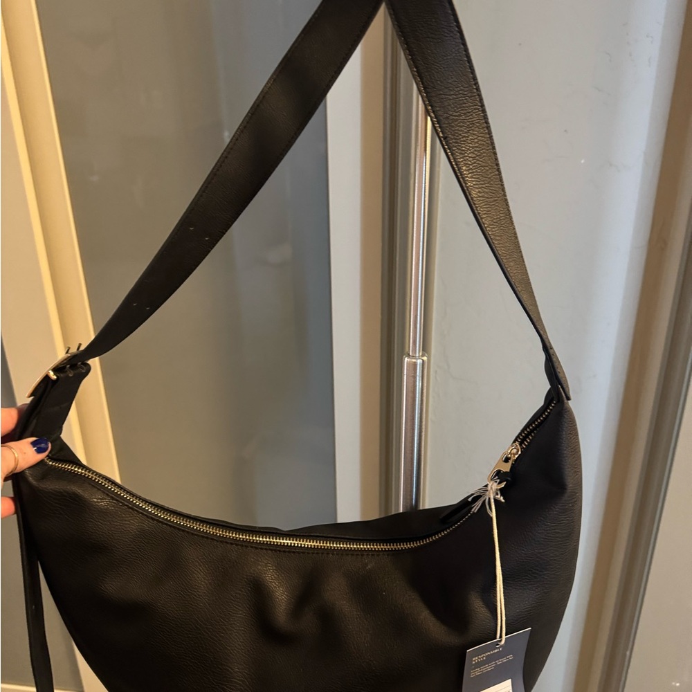 Universal Thread Hobo Bag - Nwt - image 2